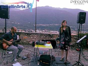 Concerto Acustico  Castel Masegra Calici di stelle 2018