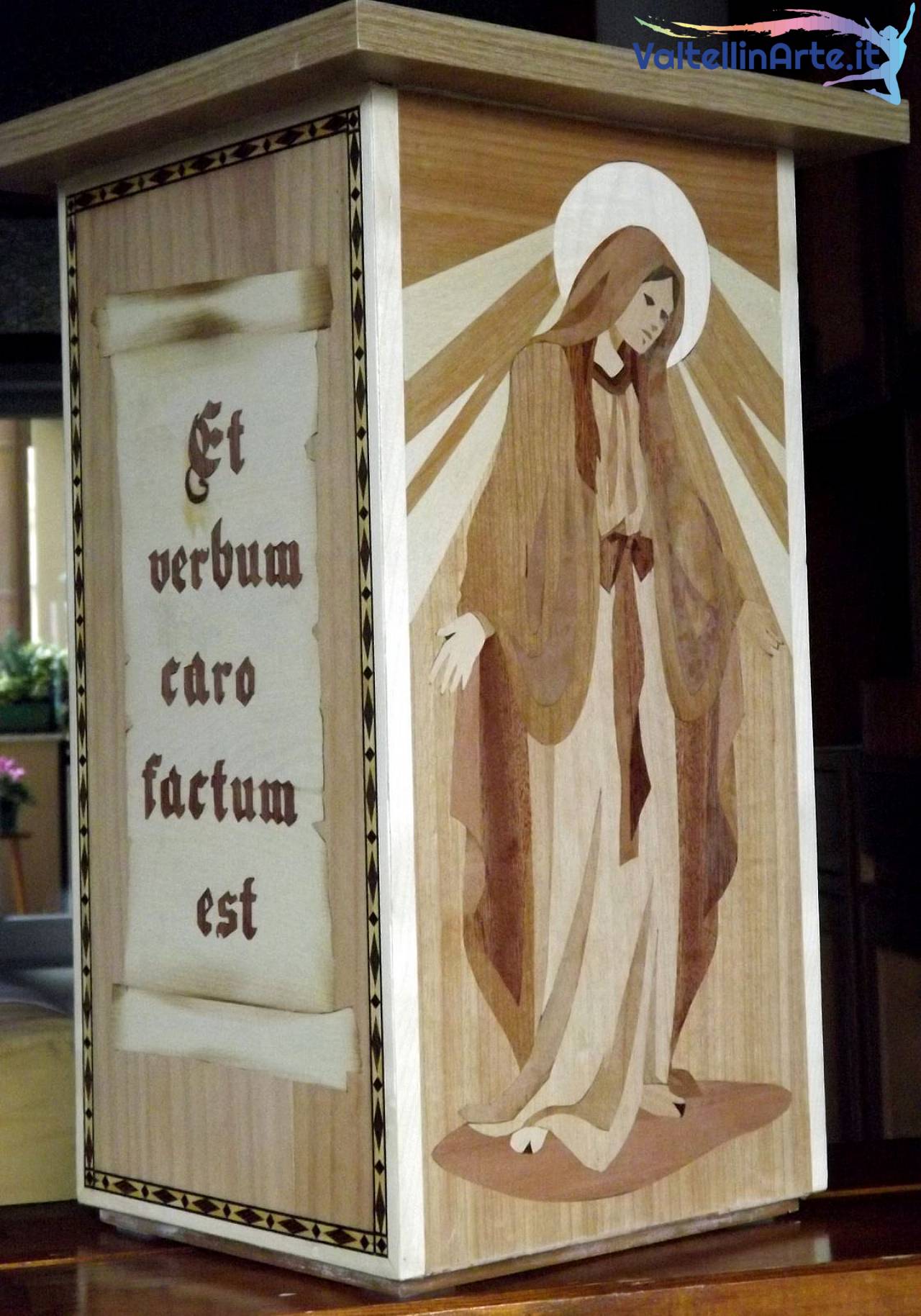 Colonnina per la Chiesa del Rosario